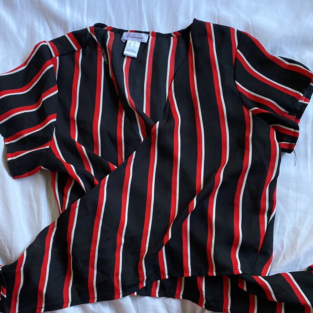 Crop top - Picture 3 of 4